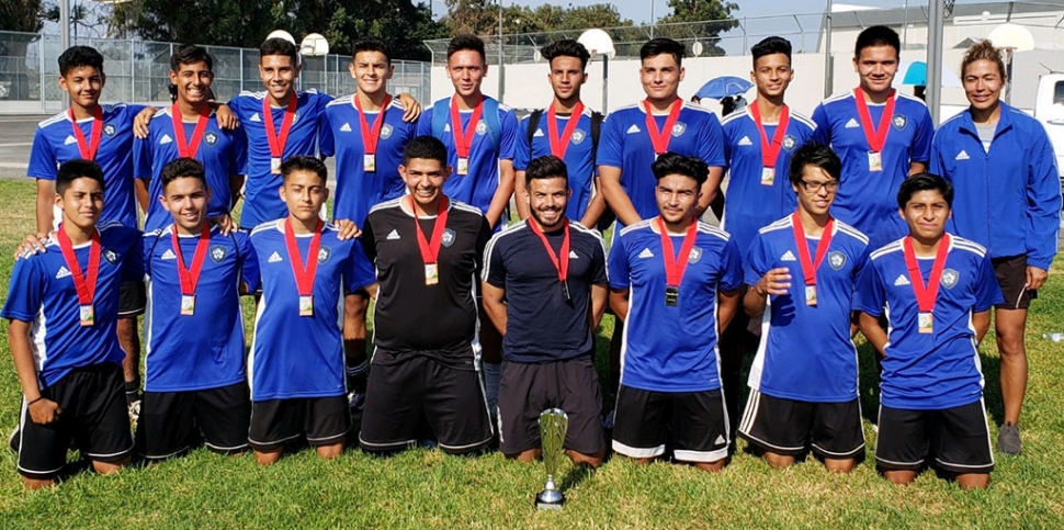 CA United 2001 Boys Soccer Champs. Back row 1-r: Luis Sosa, Fernando Magaña, Julio Suarez, Serjio Ramos, Alejandro Rodeiguez, Yobany Figueroa, Luis Aguilar, Cesar Lopez, Octavio Rodriguez, Coach Ramona Sanchez. Front row l-r: Eric Torres, Eduardo Magaña, Marco Reyes, Alejandro Ortiz, Erick Lopez, Juan Maciel, Ronaldo Cabrera, Jonathan Laureano. Players missing Carlos Vargas, Jonathan Perez, Alberto Ceja. Photo courtesy Esmeralda Reyes.