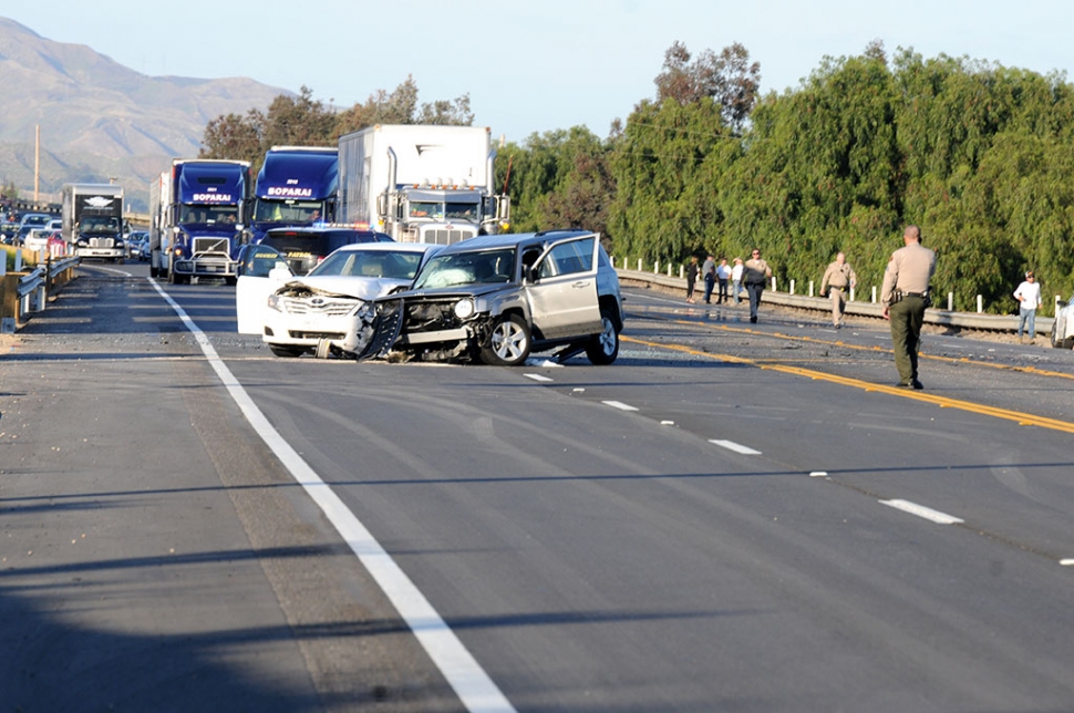 At approximately 5:30 p.m., Tuesday, a 5-car accident occurred on Highway 126 immediately east of Cavin Road. One passenger was reportedly ejected from a vehicle, in critical condition and was airlifted to a local hospital. The Ventura Star reported “Of the 11 patients, at least one suffered serious injuries and two suffered moderate injuries. The extent of other injuries was unknown. Six patients were taken to local hospitals via ambulance, while the remaining five were medically cleared at the scene.” Eastbound and westbound traffic was diverted to Guiberson Road. Only three damaged cars remained when the Gazette was able to access the accident scene. Ventura County Fire Department was on scene as were two units from the Fillmore Fire Department. No further information was available concerning the condition of injured persons.