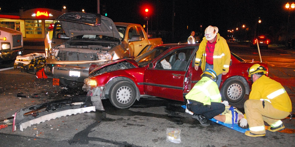 Sunday, at approximately 7:24 p.m., a collision occurred at the intersection of Highway 126 and Central Avenue. A Toyota Tundra, northbound on Central, driven by Joseph Golson, 31, of Fillmore struck a Honda Accord driven by Maria Lopez, 49, of Camarillo, which apparently attempted a left turn in the intersection.