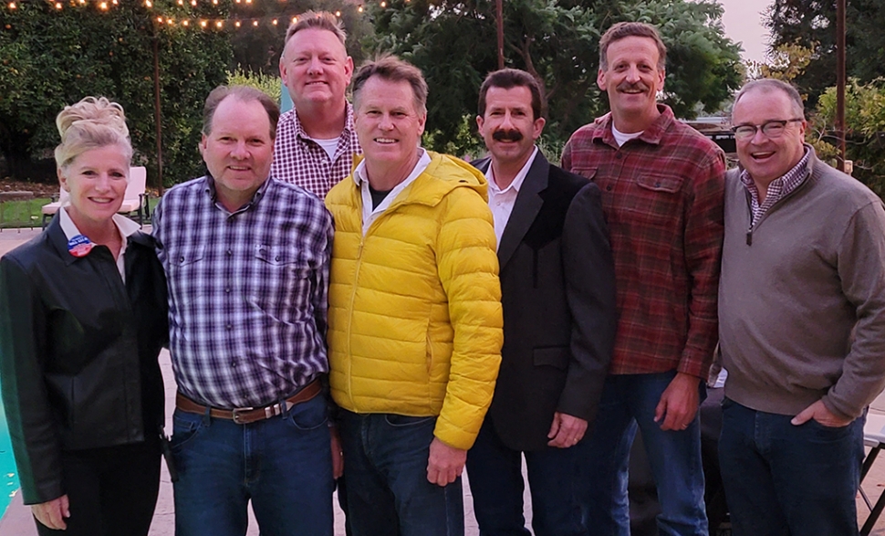 (l-r) Undersheriff Monica McGrath, Scott Beylik, Mike Richardson, Tim Hagel, Ventura County Sheriff Bill Ayub, Eric Tennessen, and Bill Morris.