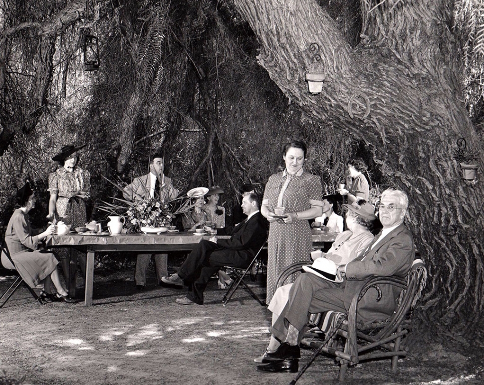 A group gathered for tea under the Pepper tree in 1940. Photos courtesy Fillmore Historical Museum.