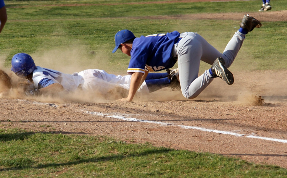 The Fillmore flashes J.V. baseball played against Nordoff last Friday. Fillmore lost 8-4. Above Fillmore is tagged out at third.