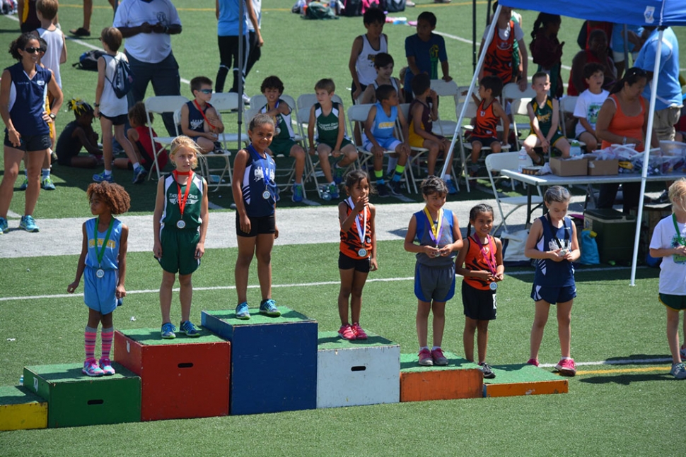 Yaraby Herrera 5th place in gremlin 800m, 8th in 1500m