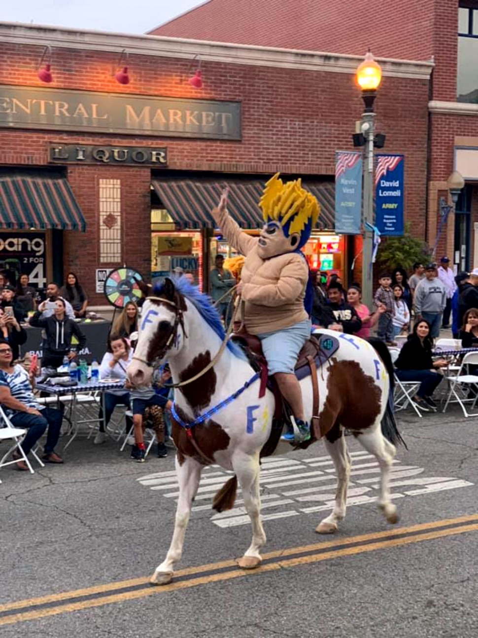Last Thursday, September 26th at 6:30 p.m., crowds of people lined up down Central Avenue as the Fillmore Alumni Association hosted their annual Blue & White Night and Fillmore High School’s 2019 Homecoming Parade. Pictured above is the Fillmore High Mascot the “Flashman”, as he rides in on his horse waving to the crowd, getting them pumped up for Friday night’s game against Carpinteria. Photos courtesy Mark Ortega of FHS Alumni President.