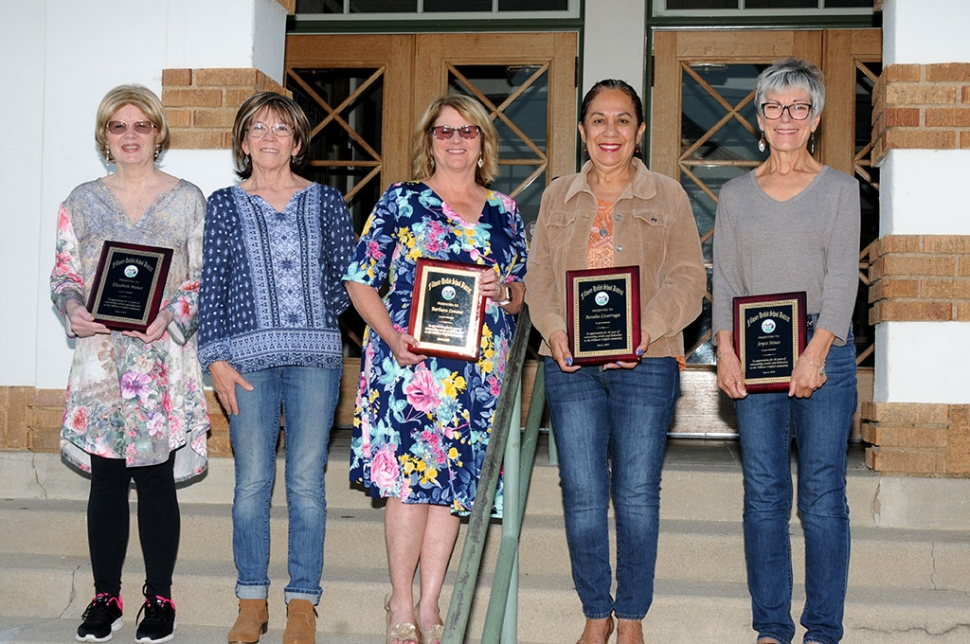 FUSD retirees were recognized at the Board meeting, June 4th. Pictured are a few of this year’s retirees: l-r, Elizabeth Munoz, Joanne Fore, Barbara Lemons, Rosalia Lizarraga, and Joyce Stines. Not pictured Gilda Bricker, Raymond Garcia, Scott Olson, Isabel Ramirez, William Raymond, and James White.