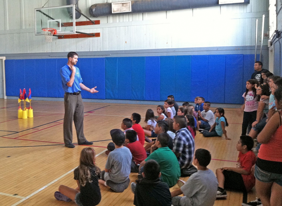 The Boys & Girls Club thanks Cheryl, Joel and Elkins GOlf Course for this amazing opportunity for our youth. This photo shows 4th and 5th graders. These lessons will be every Thursday from 1-2PM for a few weeks.