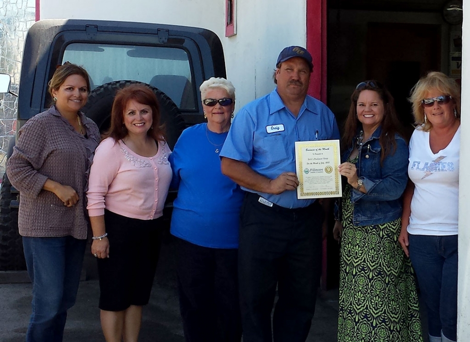 (l-r) Ari Larson Vice President Fillmore Chamber, Theresa Robledo Board Director, Evelyn Hasty Co Owner, Craig Cole Co Owner, Presenting Certificate Chamber President Cindy Jackson, Lynn Cole Craig's Wife.