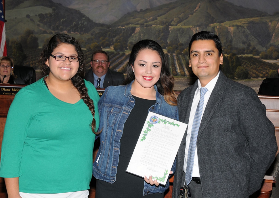 A Proclamation honoring Nativedad Cano for his contribution to Mariachi Music was presented to his daughters Alejandra and Natalie at Tuesday’s council meeting by Mayor Manuel Minjares. Cano moved to Fillmore in 1990 and passed away October 3, 2014. He was a visiting professor at UCLA and won a Grammy in 2008 for his music.