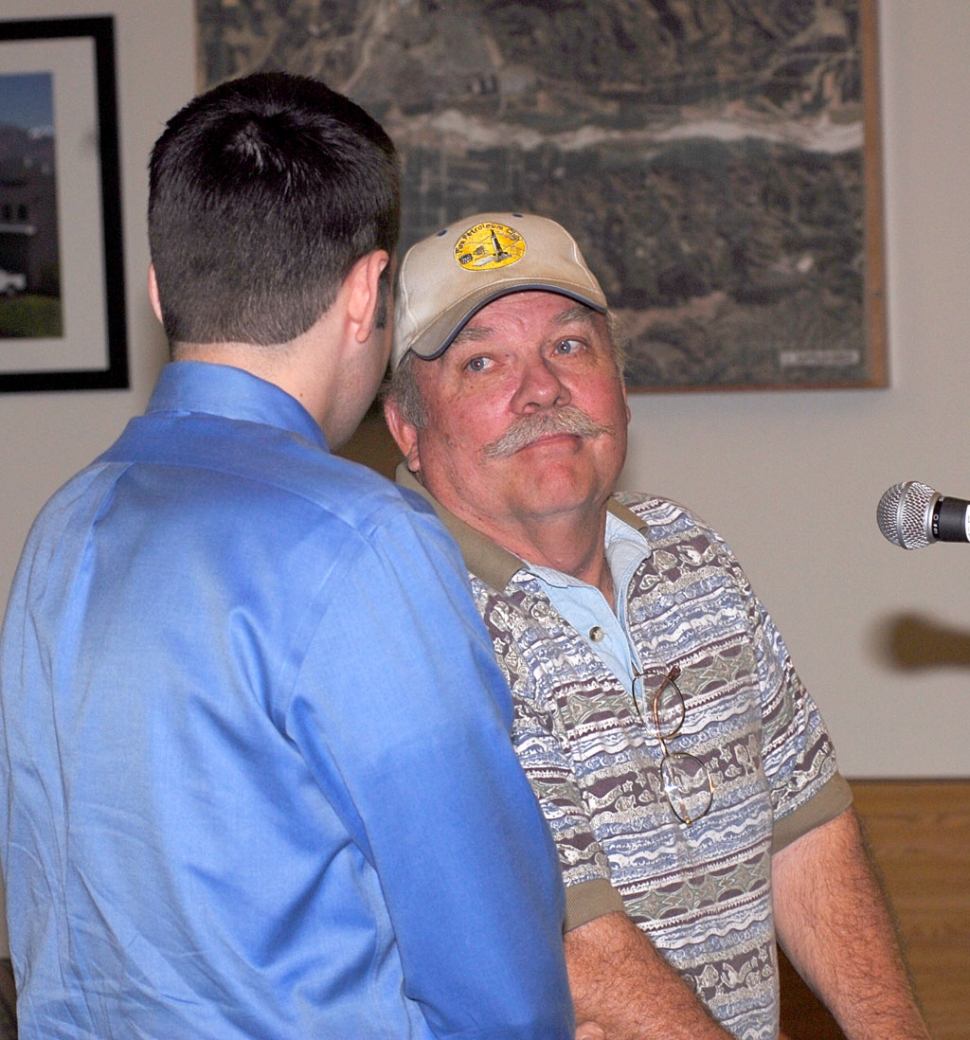 Gary Creagle gives his speaking time to Brian Sipes during Tuesday's council meeting. 