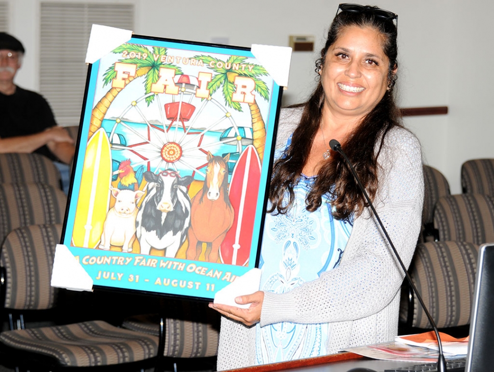 At last night’s city council meeting a representative from the Ventura County Fair unveiled the winner of the 10th Annual Ventura Country Fair Poster Contest, Daríanna Vásquez of Santa Paula.