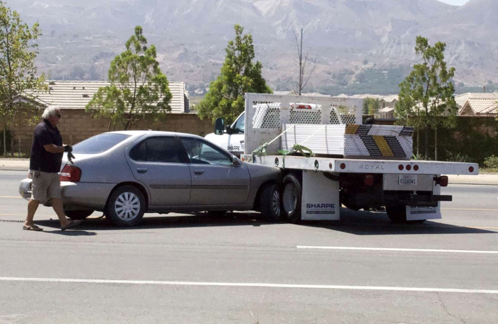 On Wednesday, June 30th, at 11:00am, Fillmore’s VC Sheriff and City Fire Department were dispatched to a traffic collision in the area of Santa Clara Street and Ventura Street. Arriving deputies found two vehicles involved - all occupants out with no injuries. Cause of the crash is under investigation. Photos courtesy Angel Esquivel-AE News.