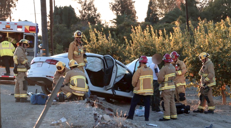 On Saturday, November 19th, at 4pm, Ventura County Fire, California Highway Patrol, AMR Paramedics and Fillmore Fire were dispatched to a reported traffic collision, van vs. VW Jetta, on SR23 / Elkins Road, Bardsdale. Arriving firefighters reported two vehicles involved in a head-on collision. A second ambulance was requested to respond to the scene but was later canceled; one ambulance transport was made, patient condition unknown. The crash is under investigation. Photo credit Angel Esquivel-AE News.
