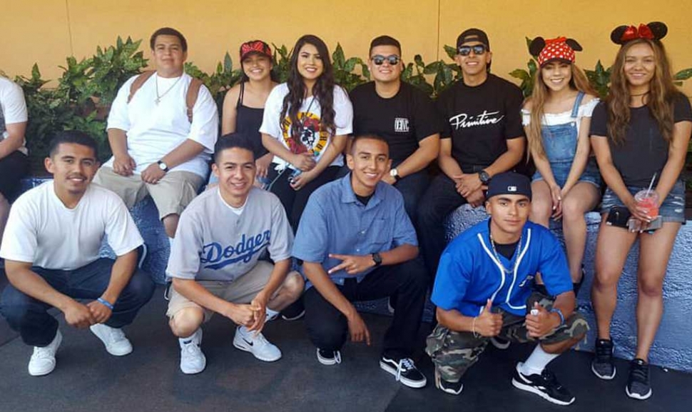 On Monday, June 5, 2017 Fillmore High School Seniors kicked off Senior week with their Disneyland trip. Pictured above are some a seniors enjoying their trip.