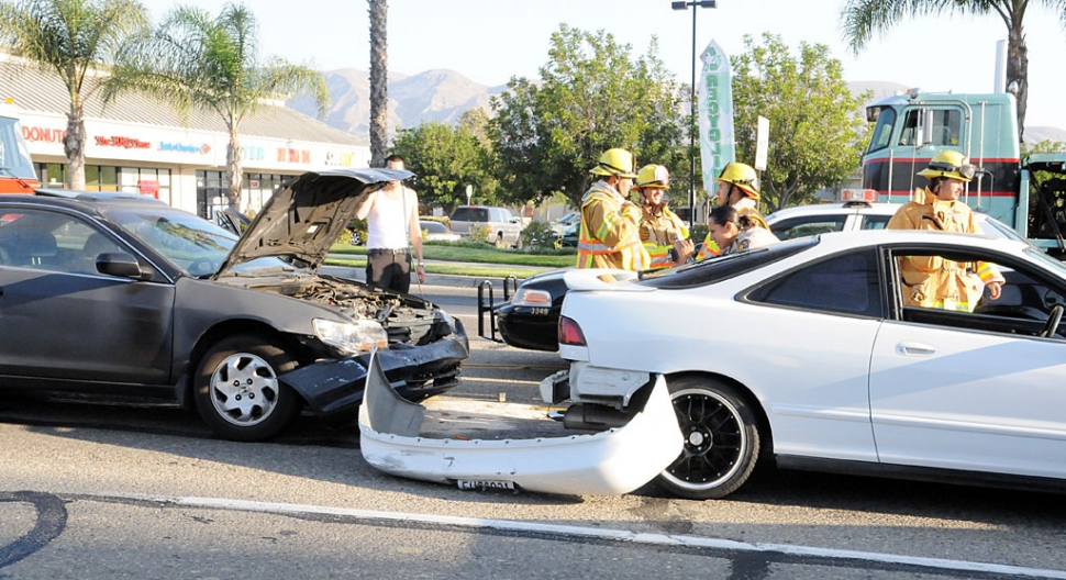 A non injury, two vehicle collision occurred Saturday at the intersection of Olive Street and Highway 126.