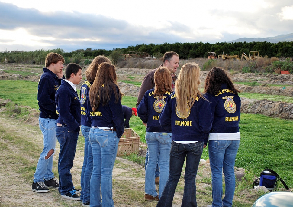 Mr. Bill Morris of Beamore Farms and Fillmore FFA members.