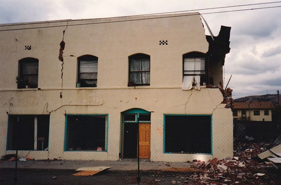 The Fillmore Hotel, which was one of many building that was damaged in the 1994 Northridge earthquake. Photos courtesy Fillmore Historical Museum.
