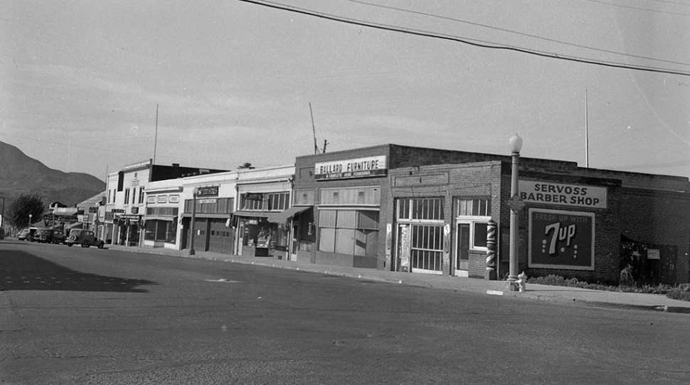 In 1940, not a single tree downtown.