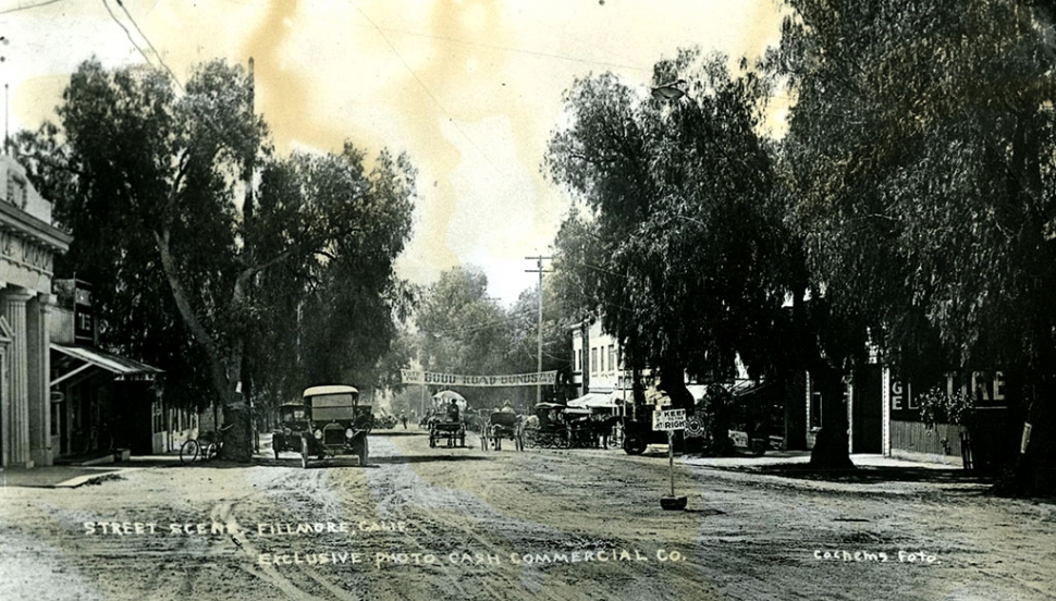 Central Avenue in 1915.