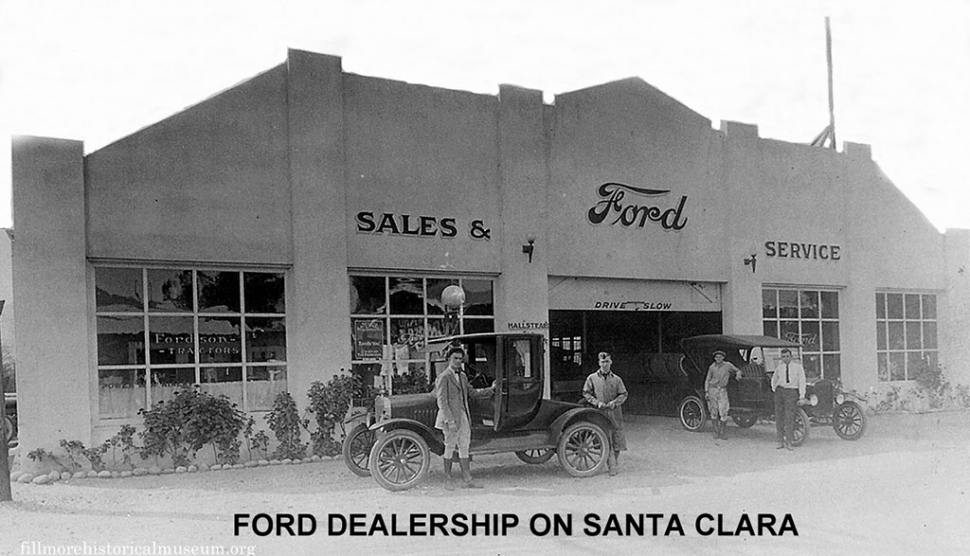 Fillmore Ford Dealership circa 1929.