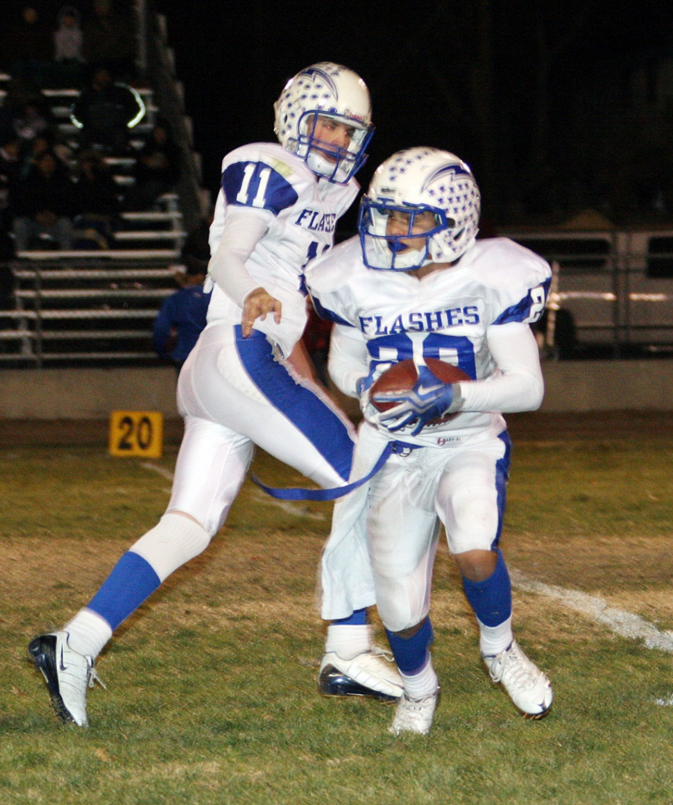 Zach Golson #29 had 14 carries for 49 yards, Corey Cole #11 was 7 of 19 for 93 yards. Chris Delapaz had 5 catches for 57 yards. He also ended the season with 523 total yards receiving a new program record. Fillmore lost in the second round of play-offs to Bishop 0-29. All football photo’s courtesy of Crystal Gurrola.