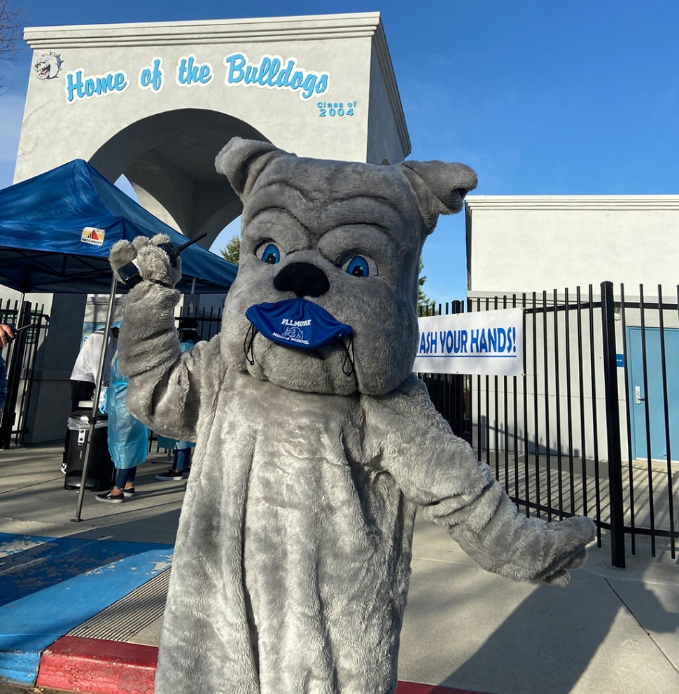 Fillmore Middle School mascot, the bulldog, was on campus to welcome students as they returned to campus.