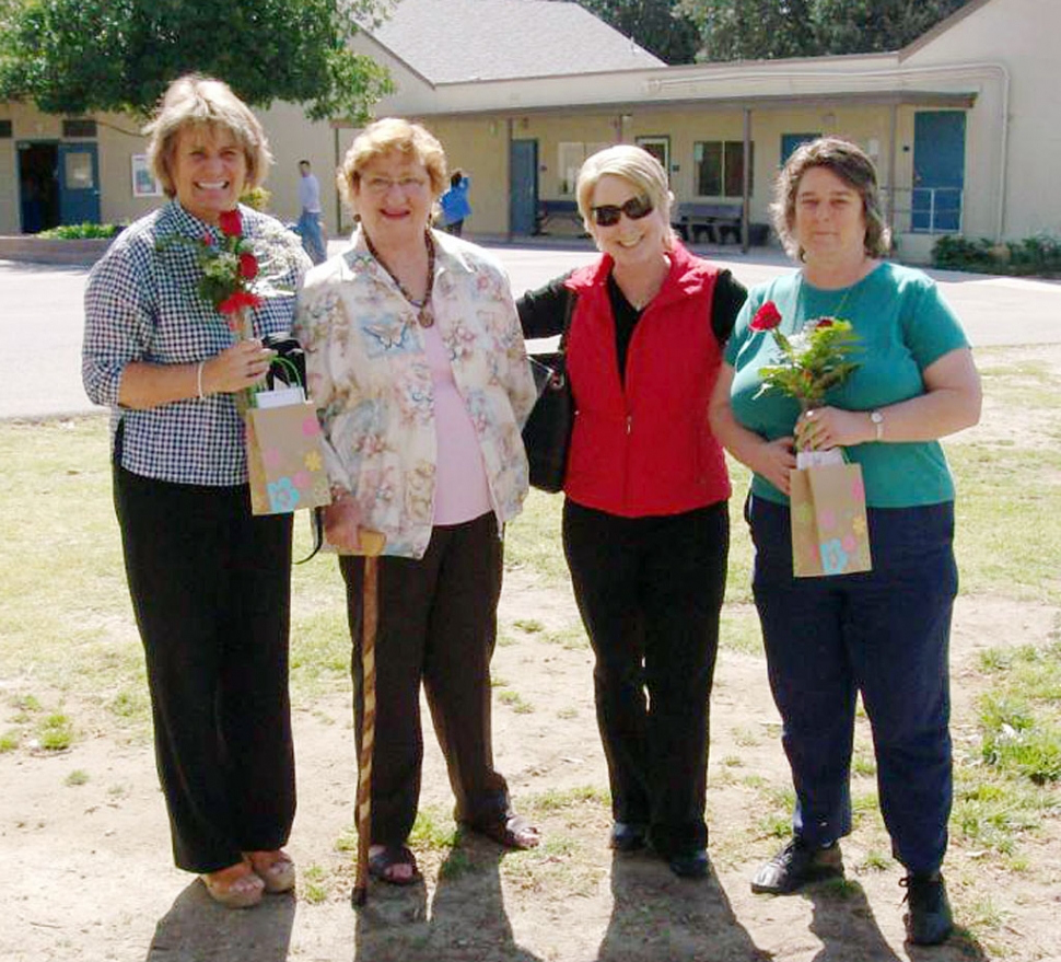 Pictured (l-r) are Susan Jolley, Jeannie Klittich, Jan Nehrig and Jane Munoz.