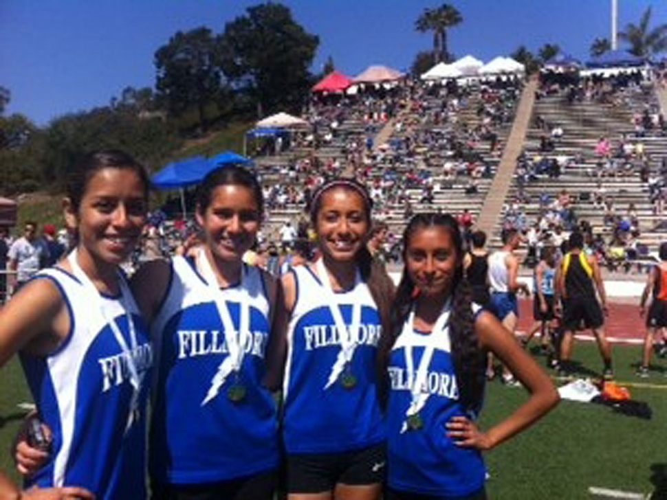 Girls FS (l-r) Briana Segoviano, Alexis Tafoya, Maria Perez and Irma Torres. Santa Barbara Easter Relays, frosh soph girls’ relay team medaled in both the 4 x 800 (3rd) and Distance Medley (4th).