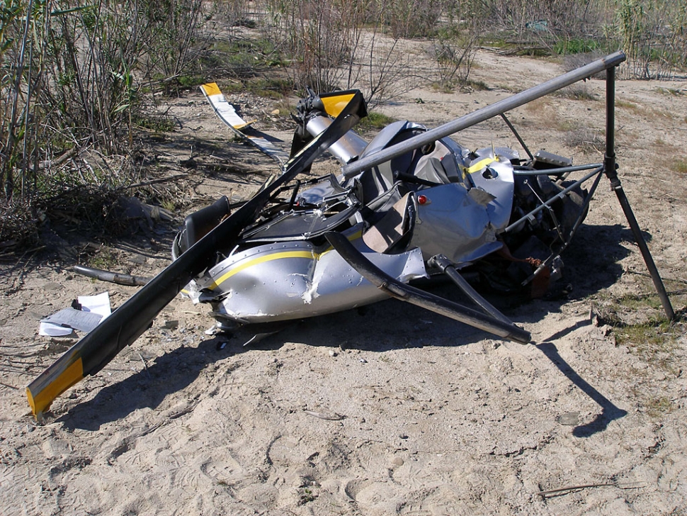 helicopter-crash.jpg