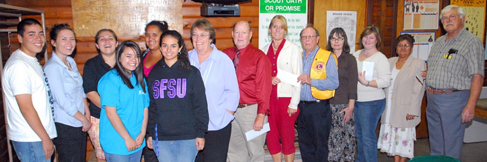Fillmore Lions Club presented checks to the following groups this past Monday evening: Santa Clara Valley Hospic, Fillmore Friends of the Library, One Step A la Vez mentor program, Sespe Players.