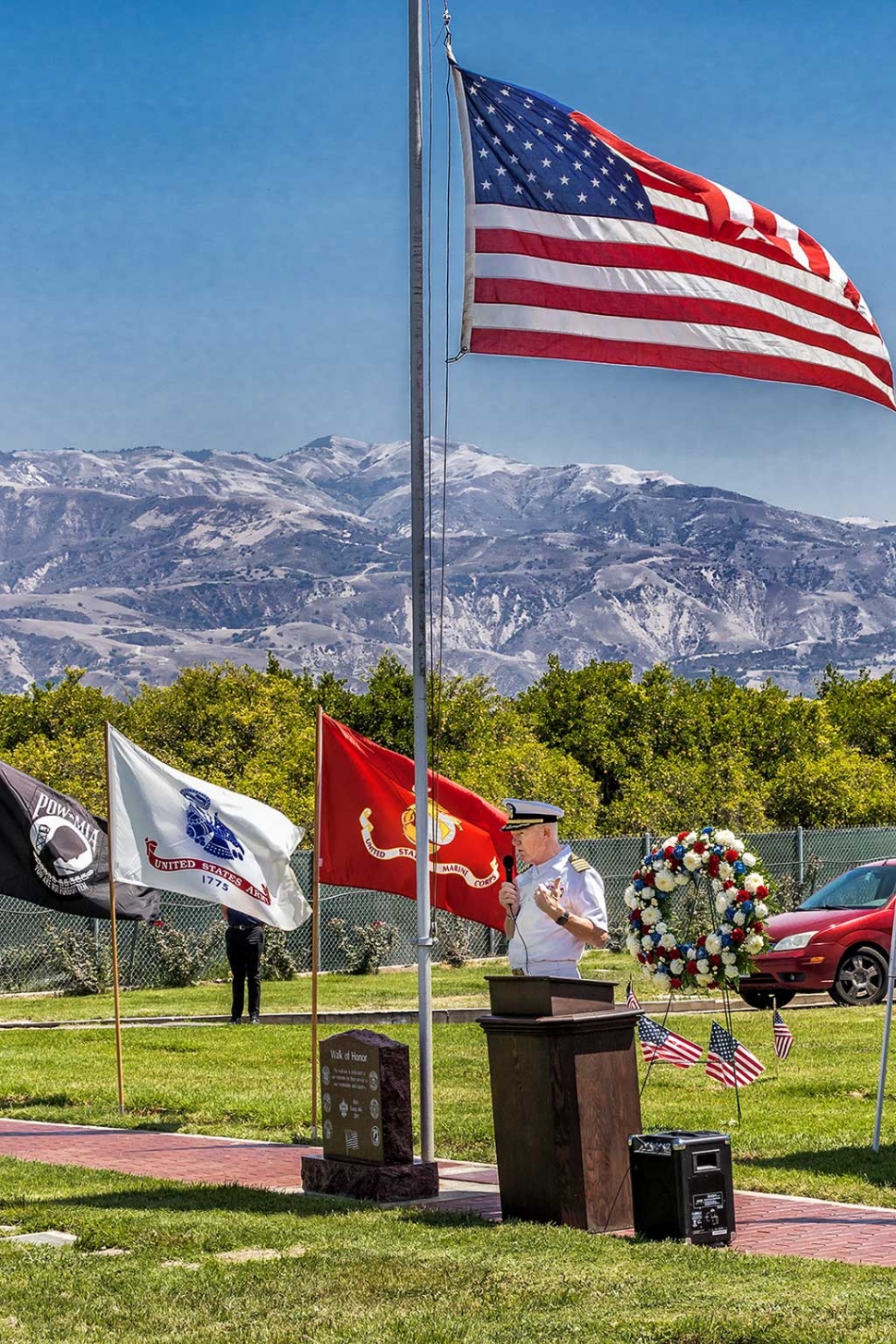 (above) Former POW Captain Charlie Plumb, US Navy, was the keynote speaker at Monday’s Memorial Service. The Bardsdale Cemetery held its Memorial Day Ceremony on Monday, May 30th at 11AM. The Ceremony started with a fly-over by the 805th Navion Squadron. Featured speaker this year was former POW Captain Charlie Plumb a F-4 Naval Pilot aboard the carrier Kitty Hawk who was shot down on his 75th mission over Viet Nam 5 days before his scheduled return home. The Rev. Bob Hammond gave the Memorial Service and special music was provided by the Bardsdale Methodist Church Choir. Also assisting in the ceremony was VFW Post 9637 with the Volly, Boy Scout Troop 406, Cub Scout Troop 3400 and Bob Thompson playing Taps. The Boy Scouts put out the American flags on Friday, and they were picked up by the Bardsdale 4H on Tuesday. Garcia Mortuary furnished the doves releases at the end of the ceremony. Photos by Bob Crum.