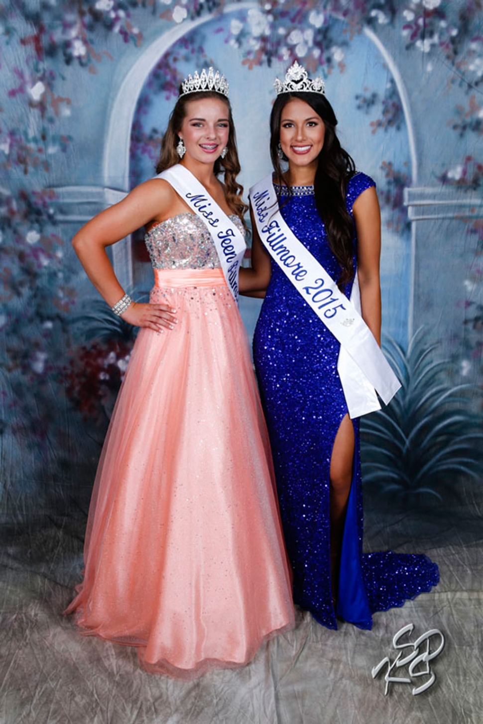 Congratulations to all of the winners of the 2015 Miss Fillmore, Miss Teen Fillmore pageant. (l-r) Miss Teen Fillmore Chloe Stines and Miss Fillmore Stephanie Meza. The event was held on Friday, April 20th. Photos courtesy of KSSP Photography Studio.