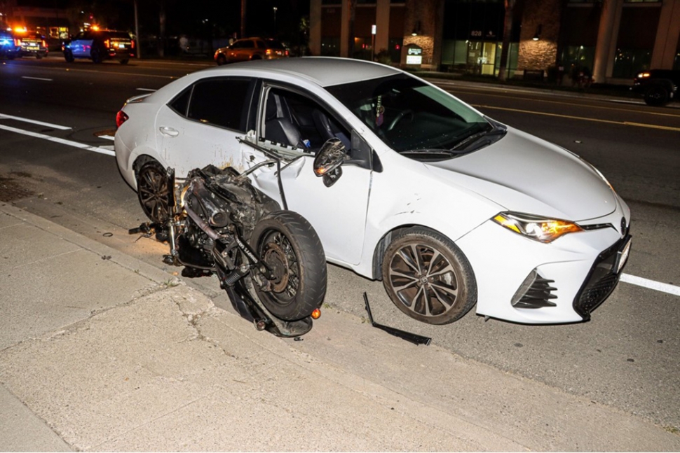 On Sunday, February 12, 2023, at 7:48pm, Fillmore Police, Fillmore Fire Department, and AMR Paramedics were dispatched to a traffic collision involving a motorcycle in front of Best Western Hotel on SR-126/Ventura St., Fillmore. Arriving deputies reported two vehicles involved with the motorcycle. The injured motorcyclist was reported in the center divider. Fillmore firefighters and paramedics rendered aid to the driver and transported the patient to Ventura County Medical Center; Fillmore PD was following up for a blood draw. The cause of the crash is under investigation. Photo credit Gazette photographer Angel Esquivel-AE News.