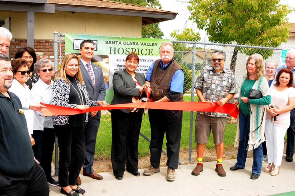 On Wednesday, May 15th at 2:30 p.m., Santa Clara Valley Hospice hosted the Grand Opening of their New office location at 642 Lemon Way, Fillmore. They will be open on Tuesday’s and Thursday’s from 9 a.m. to 1 p.m. SCV Hospice is a non-profit organization and the new office will be open to assist people with short/long term illnesses, disabilities, and those in need of social and emotional assistant. In attendance were City Manager Dave Rowlands, Fillmore Fire Chief Keith Gurrola, City Council member Manuel Minjares, and additional supporters. For more information about SCV Hospice call 805-525-1333.