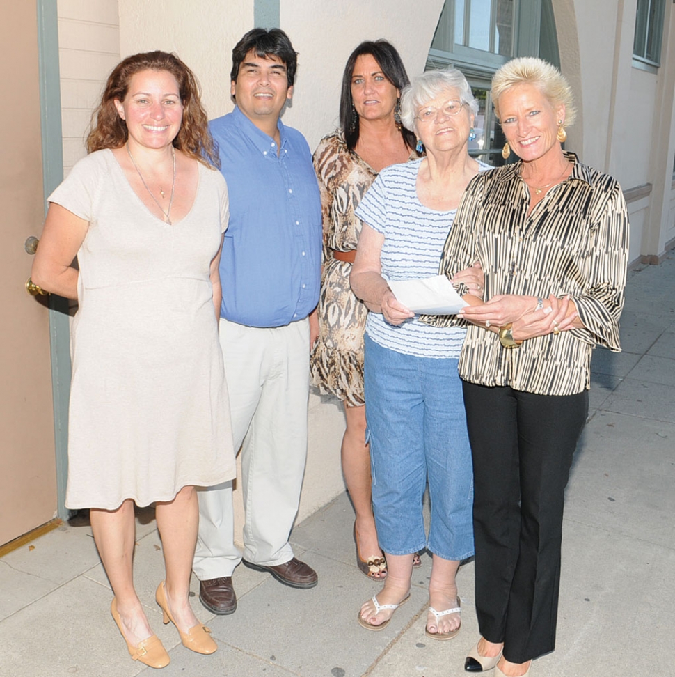 Grad Nite Live received a $1000 check from Owen & Minor - West Region Sales Office, Tuesday, October 16. Owen & Minor - West is a distributor of medical and surgical supplies and equipment. Pictured above (l-r) Deana Martinez, Martin Cisneros, Natalie Gibbs, Raelene Chaney, and CJ Leggett. Not pictured: Joe Hince, Pedro Suarez, Berta Campbell and Dan Mercado.