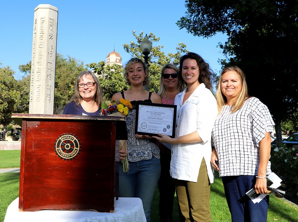 On Friday, September 20th Fillmore Rotary and Soroptimist International of Fillmore hosted International Peace Day at Fillmore’s City Park. This year they honored FHS student Hanna Fairall, who was award Peacemaker of the Year. Pictured left to right: Cathy Krushell, president of Soroptimist International of Fillmore, Hannah Fairall, Peacemaker Award recipient, Richelle Piechowski, assistant principal of Fillmore High School, Katharine McDowell, Peace Chair for Rotary Club of Fillmore and Soroptimist International of Fillmore, and Ari Larson, president of Rotary Club of Fillmore and District Director 1 for Soroptimist Camino Real Region.