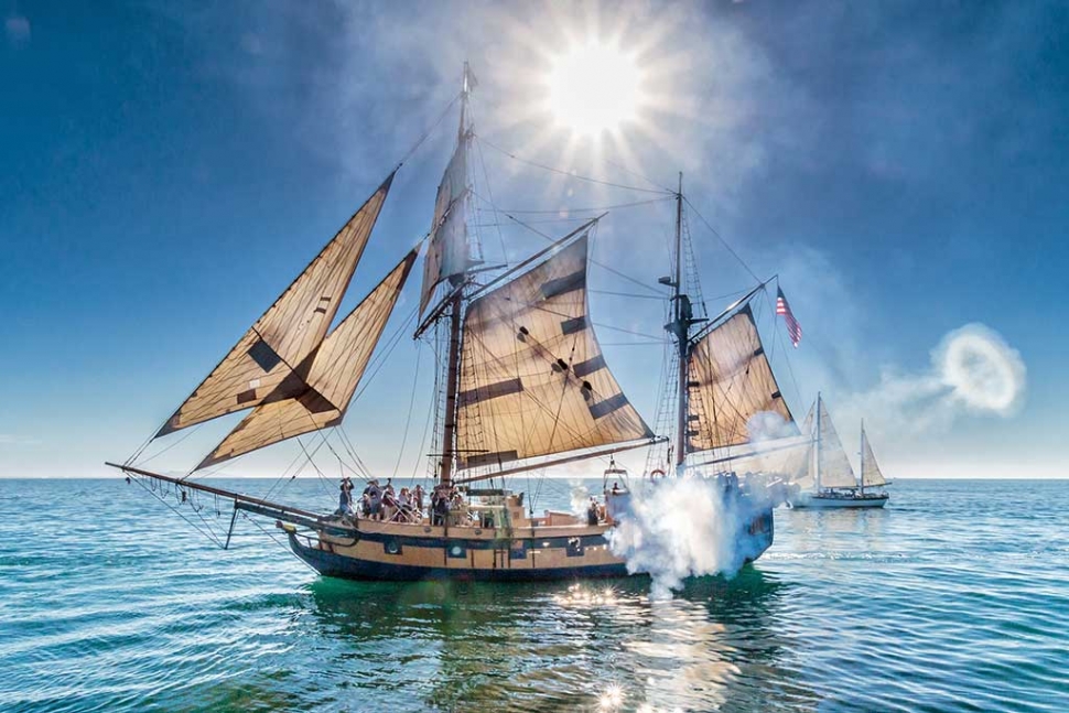 Photo of the week "Tall Ship Hawaiian Chieftain firing canon donut at the Lady Washington" by Bob Crum. Photo data: Manual mode, ISO 500, Tamron 16-300mm lens @16mm with circular polarizer, f/22, shutter speed 1/250 second.