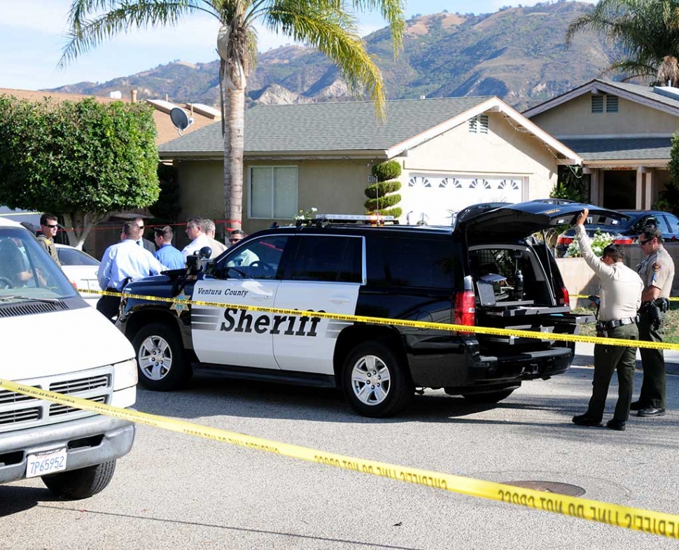 Sheriffs detectives and Special Crimes Unit were on scene Monday. Authorities urge anyone with information regarding the
homicides to contact Detective Carlos Macias at 384-4761.