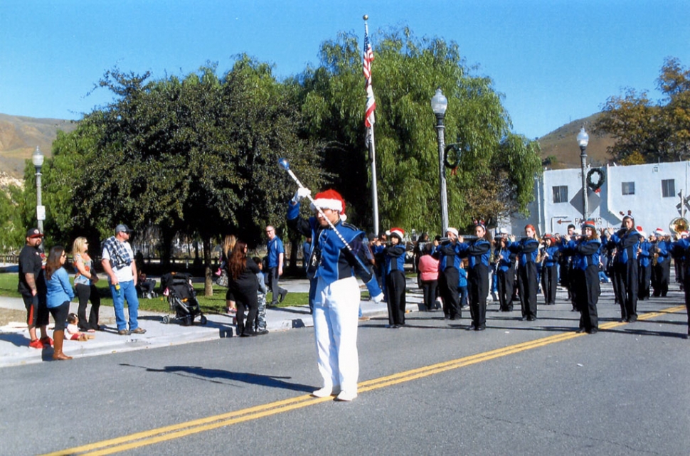 The Piru Christmas Parade took place Saturday, December 13th. The Fillmore High School band proudly marched down Main Street. Drum Major Angel Cisneros, a senior at FHS, led the way.