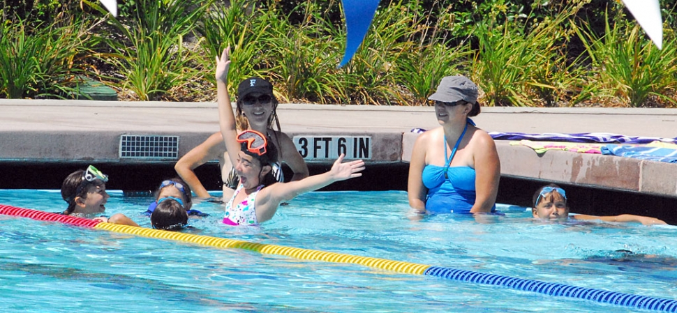 Children and parents enjoy the refreshing pool and children’s play area during the hot weather. Unfortunately the city has proposed to close the pool from October to February and raise the cost of swimming lessons from $50 to $75.