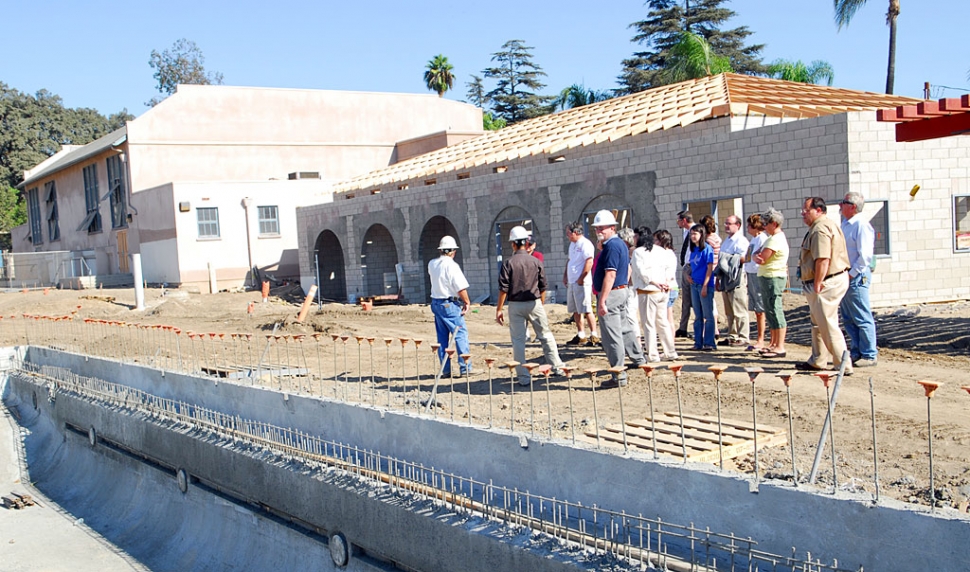 The City’s Assistant Planner, Manuel “Manny” Minjares, provided a tour of our new swimming pool complex, Thursday. Construction seems on time with completion expected in January of next year. The pool itself has been concreted, and now awaits a thick coat of plaster which will be applied shortly before pumping the water. The pool will have a depth of 7 feet, for swimming only – no diving.