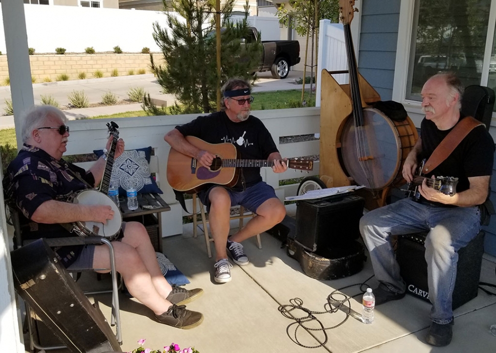 Pictured above is the “All Digital String Band” preforming traditional Bluegrass with highlight performances from local
Fillmore musicians at Fillmore’s first ever Porch Fest.