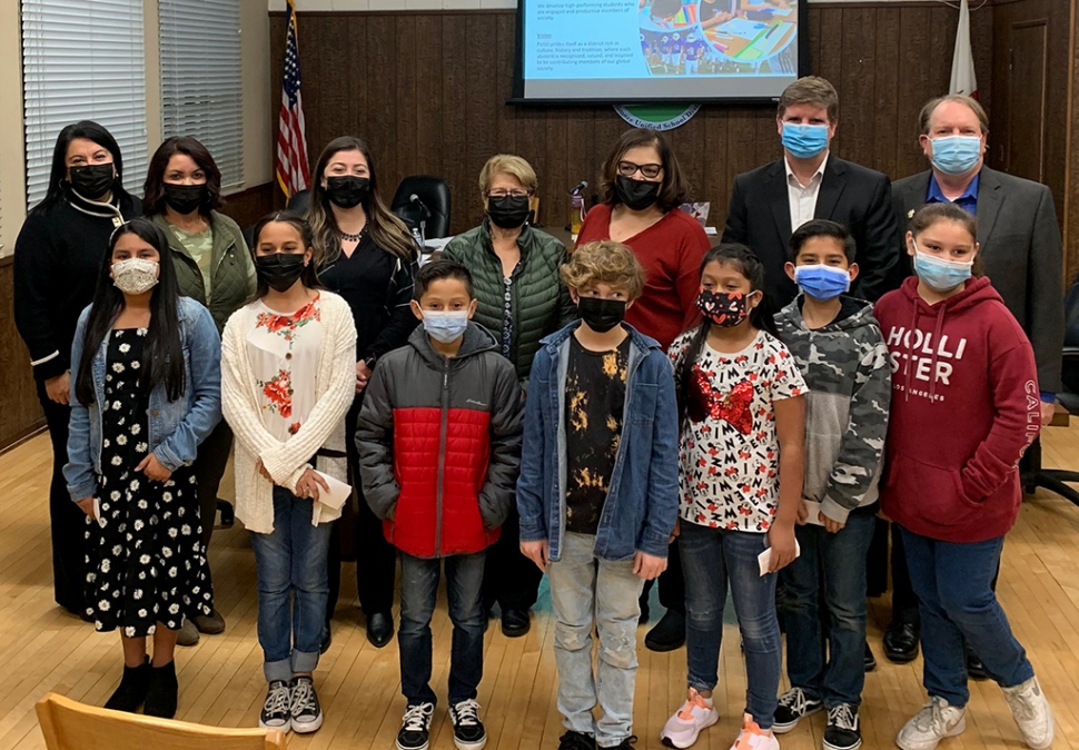 On Tuesday December 14th, students from San Cayetano Elementary gave a presentation to the FUSD Board of Trustees. The presentation showed highlights of San Cayentano and how they are creating tomorrow’s leaders with activities and programs made available to students. Thank you, San Cayetano students and Principal Sarabia-Rocha, for sharing. Courtesy San Cayetano blog.