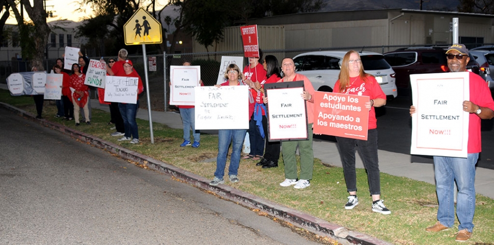 Prior to last night’s school board meeting Fillmore United Teacher Association members and their supporters rallied in front of Fillmore Unified District to protest the failed contract negations, and lack of FUSD leadership to present teachers with what they consider a fair offer in their fight for a mutual agreement. 