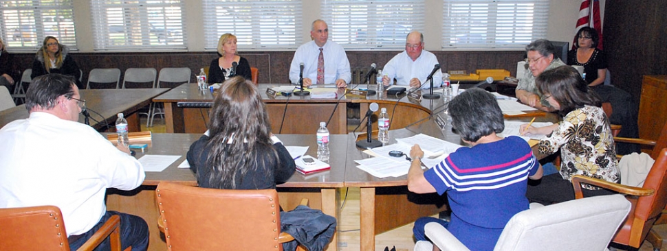 The Fillmore Unified School District approved the administration’s budget cut proposal Tuesday night. Above photo is from last week’s meeting.