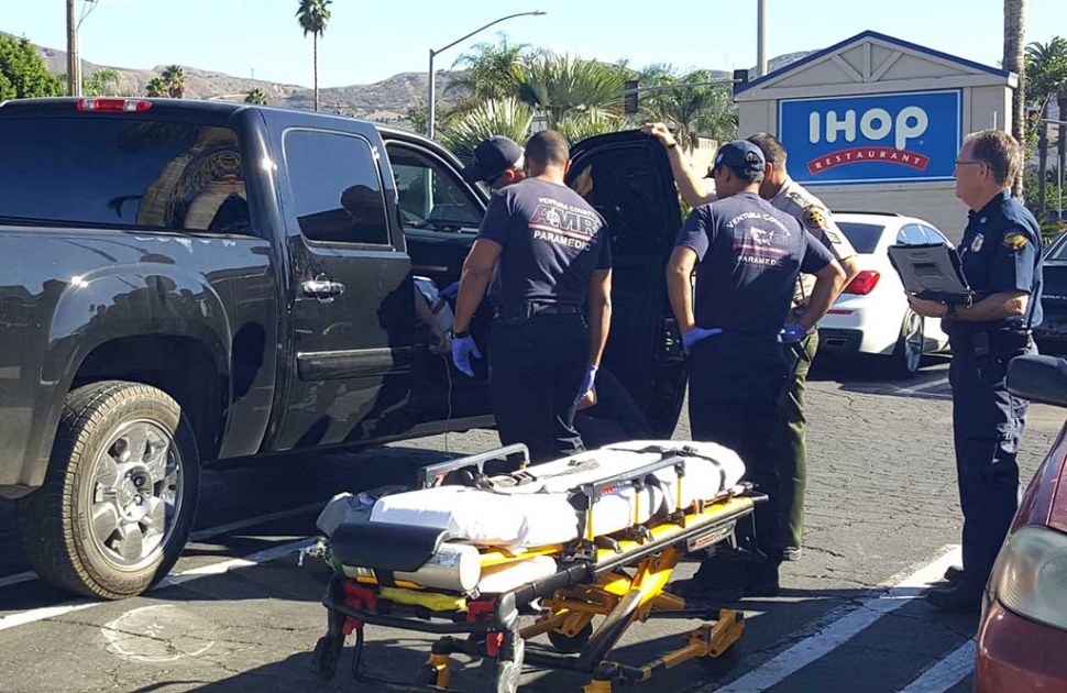 Fillmore Fire respond to a accidental gun shot wound on Saturday outside of IHOP. Photo by Sebastian Ramirez. Saturday morning October 22 Fillmore Fire and Fillmore Police respond to a shooting victim in the IHOP parking lot on Ventura Street. Upon arrival they located a male in his vehicle with a single gun shot wound to his leg. Victim advised fire personal that he was holstering his weapon at the local shooting range when his weapon accidently discharged injuring himself. 