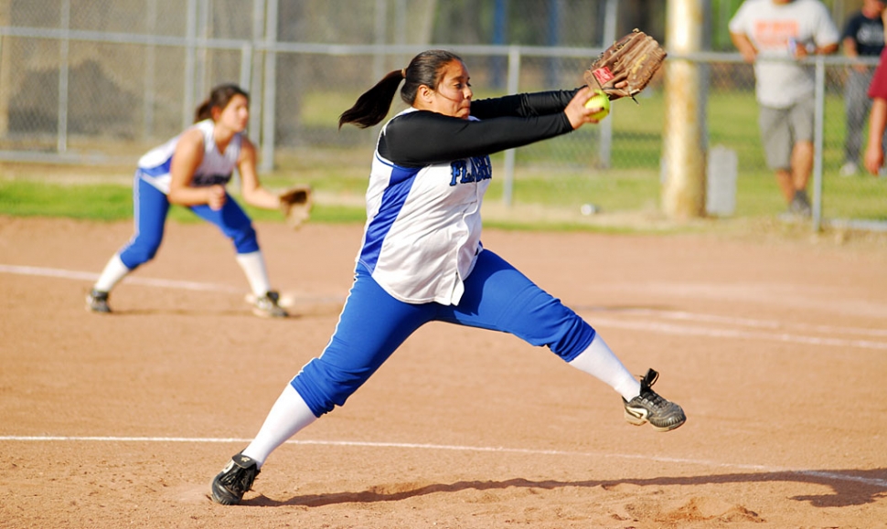 The Lady Flashes Varsity Softball team won their first Tri Valley league game on Thursday, March 18th, against Fillmore's biggest rival, the Santa Paula Cardinals. The final score was 14-1 with the flashes showcasing their strong offense. There was a total of 15 hits with Heidi Hinklin and Kennedy Smith having 3 hits, Kellsie McLain and Tori Perez 2 hits a peice and Chellie Arreguin, Amanda Alamillo, Samantha Wokal, Kelsey MacDonald, and Maritza Mesa all contributing a hit. Brianna Martinez took the win on the mound with Kianna Tarango and Lilah Duran following her and finishing things up. On Saturday, March 20th the Lady Flashes finished a 3 weekend tournament in Orange County going 4-0. Their next game will be a tough one against Oaks Christian on March 23rd. Last Thursday, March 18, 2010 Lady Flashes JV Softball Manager Brenda Ortiz and Coach Phillip (Lefty) Avila, won their first home game 16-0 against the Santa Paula Cardinals. Game highlights: Marissa Vasquez pitched a solid 5 innings allowing only 1 hit, Karinna Carrillo caught the entire game and hit 4-singles, Briana Garcia (first base) had a double, and a home run, Jaynessa Lopez (3rd base) hit a double, Kaylee Hinklin (shortstop) had 2 - singles. Their next home game is Thursday 3/25/10 vs Oak Park 3:30pm.