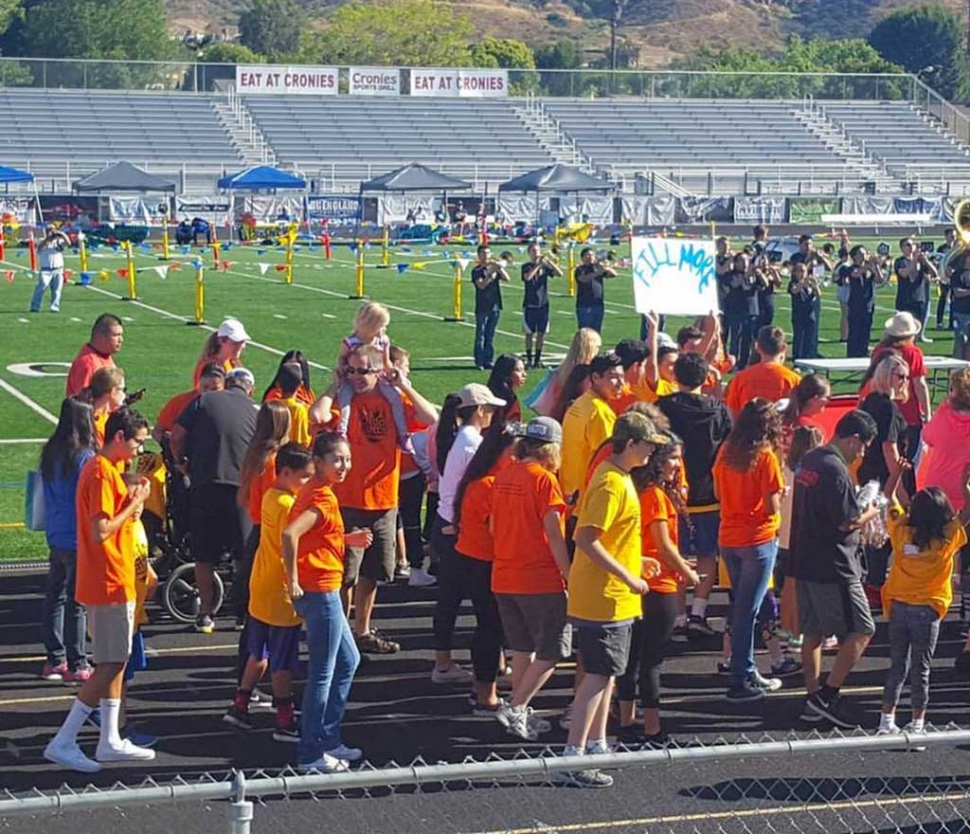 Saturday May 13th the Fillmore Flashes were well represented at Newbury Park High School during the 2017 Special Olympics School Games. FHS had one of the largest groups of students, instructional aides, student aides and teachers at this years event. 