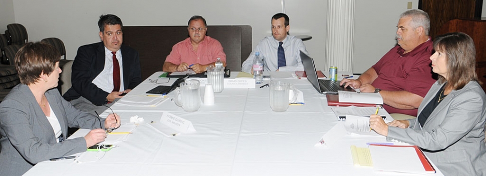 From left, Councilmen Eduardo Gonzalez, Jamey Brooks, Brian Sipes, and Steve Conaway. At this Special Meeting to decide the fate of Fillmore’s Legal Counsel, Mayor Gayle Washburn refused, once again, to explain her action in dismissing the city’s lawyer. Washburn falsely claims it is a privileged “personnel matter” which it is not.