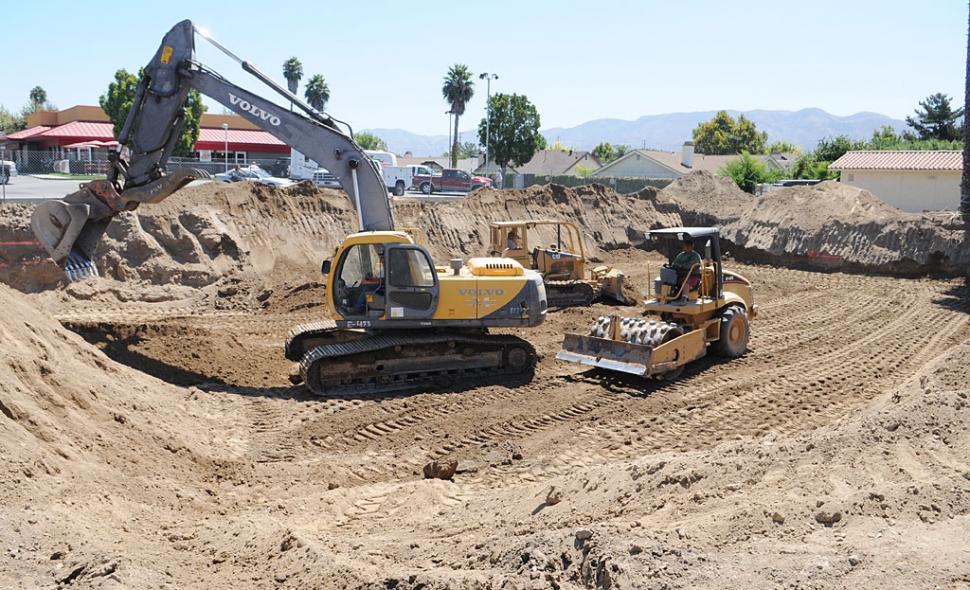 Sam Bennett Sr., owner of SRB Construction in Fillmore is finishing ground compaction work for the soon-to-be Taco Bell and Pizza Hut on Highway 126. It is hoped that the facility will be open for business by November.