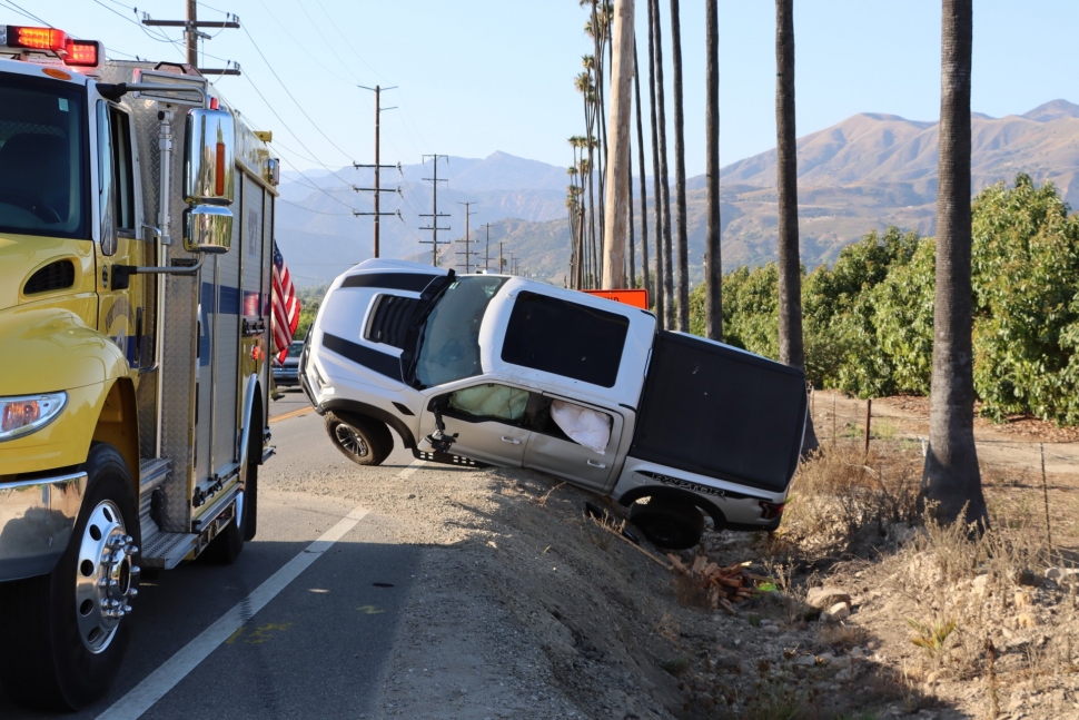 On Monday, July 22, at 6:15 p.m., Ventura County Fire Department, AMR Paramedics, and California Highway Patrol were dispatched to a reported traffic collision at SR23 before Pasadena Avenue, Bardsdale. Arriving paramedics reported a solo pickup truck overturned with the driver out. The driver refused any medical treatment and no ambulance transport was made. The cause of the crash is under investigation. Photo credit Angel Esquivel.